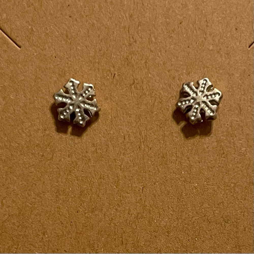 Silver Colored Snowflake Earrings